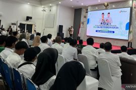 Bupati Karawang sebut bursa kerja online prioritaskan masyarakat Desil 2-3