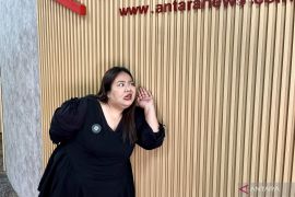 Gita Bhebhita sulit tahan tawa saat satu adegan dengan Dustin Tiffani