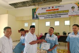 Pemkab Agam latih 112 pencari kerja tingkatkan keterampilan