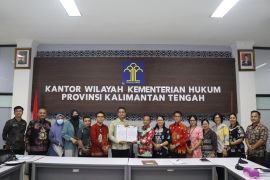Kemenkum Kalteng-Pemkab Katingan harmonisasi dua Raperbup