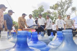 Pemkab Seruyan salurkan bantuan air bersih untuk masyarakat