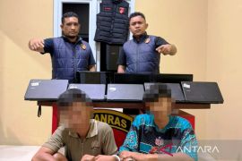 Polres Aceh Barat ringkus dua pencuri alat elektronik di SDN 17 Meulaboh