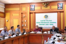 Kanwil BPN Jatim dan PLN UIT JBM petakan aset tanah