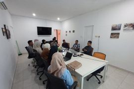 DPRD NTB bagikan motivasi ke mahasiswa PKL di Antara NTB
