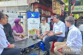XLSMART sambangi pelanggan di sembilan wilayah peringati Hari Pelanggan Nasional 2026