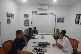 Enam mahasiswa UIN Mataram mulai PKL di ANTARA Biro NTB