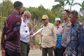 Bupati tinjau pembagunan jalan tembus jembatan Tanjung Serdang