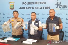 Polisi bongkar peredaran obat keras ilegal berkedok warung di Jaksel