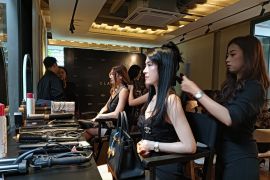 Minimalkan kerusakan rambut, Glamfinity hadirkan catok rambut berteknologi ion