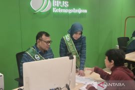BPJS Ketenagakerjaan Cikarang berikan "sentuhan 3M" di Harpelnas 2026