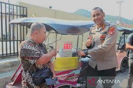 Polisi gandeng pengemudi bentor bangun kamtibmas kondusif di Gorontalo