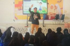 Tanamkan kesadaran taat pajak sejak dini