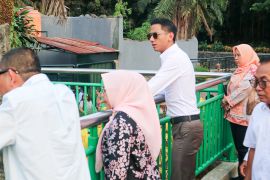 Legislator: Kenaikan tiket masuk Ragunan harus disertai manfaat