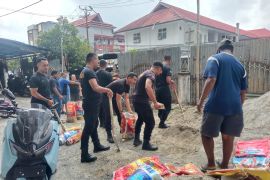 Sambut HUT GPM, Polda Maluku perkuat persaudaraan lewat bakti sosial di rumah ibadah