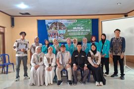Dorong digitalisasi dan daya saing produk, PPK Ormawa IMM FIK UMS kenalkan website dan teknik pengemasan bagi ibupreneur Musuk