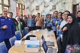 Kabupaten Sorong libatkan masyarakat susun standar pelayanan Perindagkop