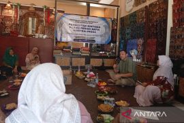 Unsoed-AMKI dorong pra-koperasi batik Purbalingga untuk memperkuat manajemen