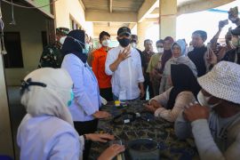 Pemprov kerahkan dokter spesialis untuk membantu warga terdampak kebakaran TPA