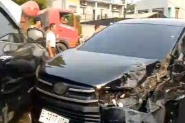 Kronologi kecelakaan beruntun di Kembangan Jakbar yang tewaskan satu keluarga