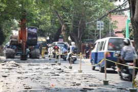 Tidak ada penutupan di perbaikan jalan Teuku Umar Kota Tangerang