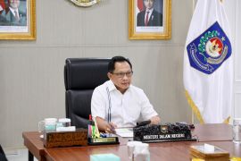 Mendagri minta pemda tingkatkan kewaspadaan pascaerupsi Anak Krakatau
