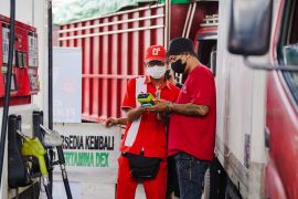 Pertamina Sulawesi sebut STNK bukan syarat pembelian BBM subsidi