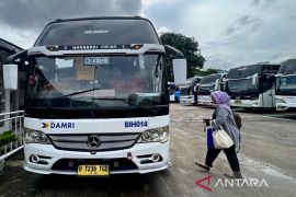 DAMRI tetap beroperasi dengan mengikuti arahan otoritas