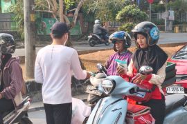 PLN UID Kalselteng bagikan 5.000 masker dukung masyarakat hadapi dampak karhutla