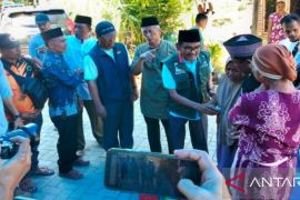 Wabup Sumbawa Ansori meminta pengawasan tambang rakyat diperketat