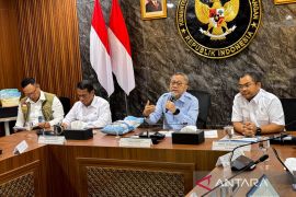 Menko Pangan: Distribusi bantuan beras dirapel akan rampung September
