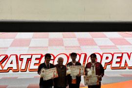 Fabian Glen juara kategori open JAPFA Chess Festival