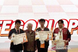 Fabian Glen juara kategori open JAPFA Chess Festival
