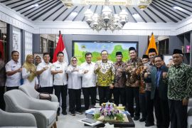 Pemprov Jateng dan enam kampus UIN sinergi tangani kemiskinan