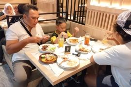 Pemkot Mataram menargetkan kenaikan pajak restoran Rp6 miliar