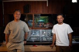 Teater Besar Taman Ismail Marzuki Simplifies Wireless Workflows With Sennheiser Spectera