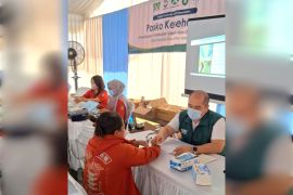 Posko Kesehatan PT Maju Aneka Sawit hadir bantu masyarakat terdampak karhutla