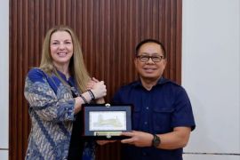 Konjen Australia di Makassar jajaki kerja sama maritim dengan Pelindo