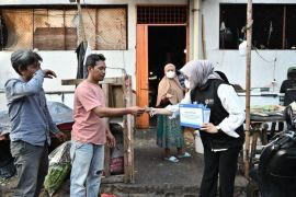 Aksi Tanggap Bencana, BRI Peduli Salurkan Masker dan Vitamin untuk Lindungi Masyarakat dari Abu Vulkanik