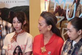 Christine Hakim berperan sebagai mantan pelacur dalam film "Empat Musim Pertiwi"