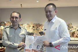Gubernur Gorontalo temui Fadli Zon bawa usulan pahlawan nasional