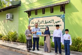 PT Timah bantu sarana belajar Pesantren Tahfizhul Qur'an Permata Belitung