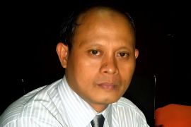 Mengatasi paradoks pertumbuhan ekonomi NTB: dari enclave growth menuju inclusive growth