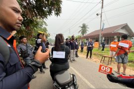 Polisi rekonstruksi pembunuhan berencana senapan angin di Singkawang