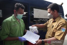 Jaktim periksa rumah makan lapo antisipasi peredaran daging HPR