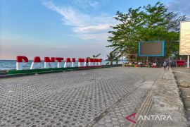 Pemkab kembalikan fungsi Pantai Nabire sebagai kawasan wisata