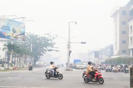 Masyarakat diimbau disiplin gunakan masker karena asap masih pekat