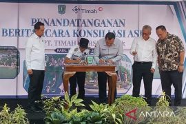 PT Timah serahkan aset lahan di Pantai Tanjungpendam ke Pemkab Belitung