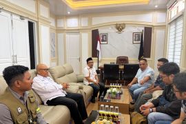 PLN UP3 Ambon perkuat pelayanan dan sinergi kelistrikan di Pulau Buru