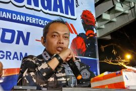 TNI AL: Temuan life jaket masih menunggu hasil identifikasi tim