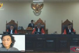 UU Polri digugat soal peluang polisi aktif isi jabatan sipil